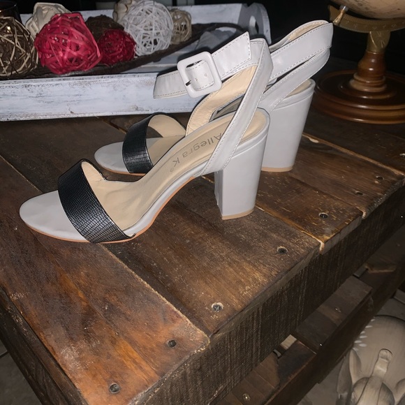 High heels - Picture 2 of 4